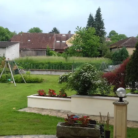 Authentique A Avec Cheminee, Terrain Clos, Proche Thermes Et Activites Culturelles - Fr-1-589-116 Nyaraló